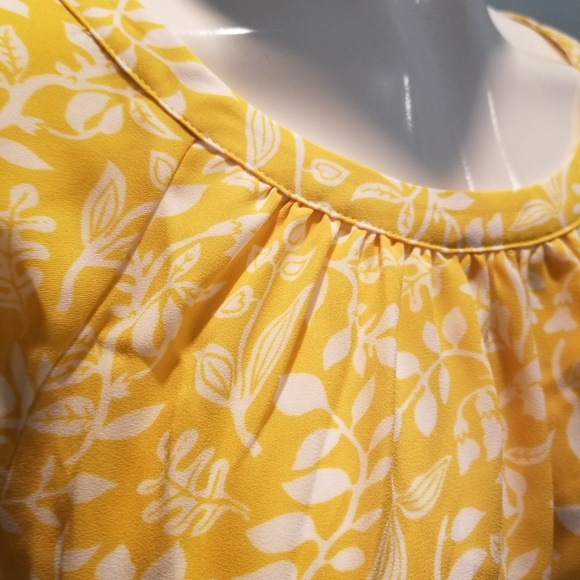 Ann Taylor Boat Neck Blouse Yellow Print MP - Picture 4 of 7